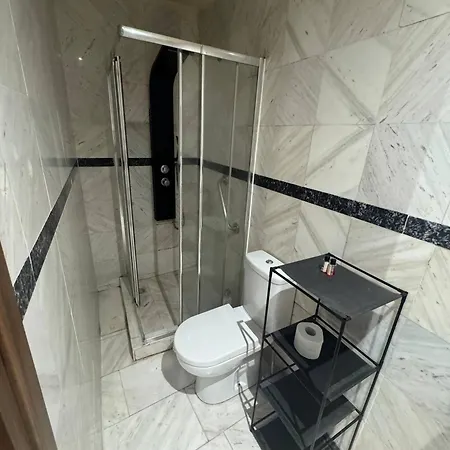 Cozy With Fireplace Marathounta