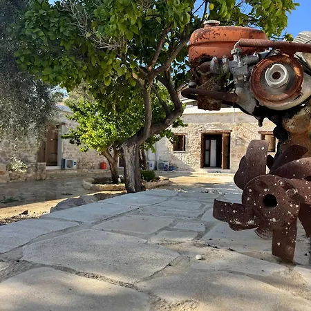 Cozy With Fireplace * Marathounta