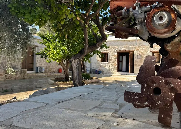 Cozy With Fireplace * Marathounta